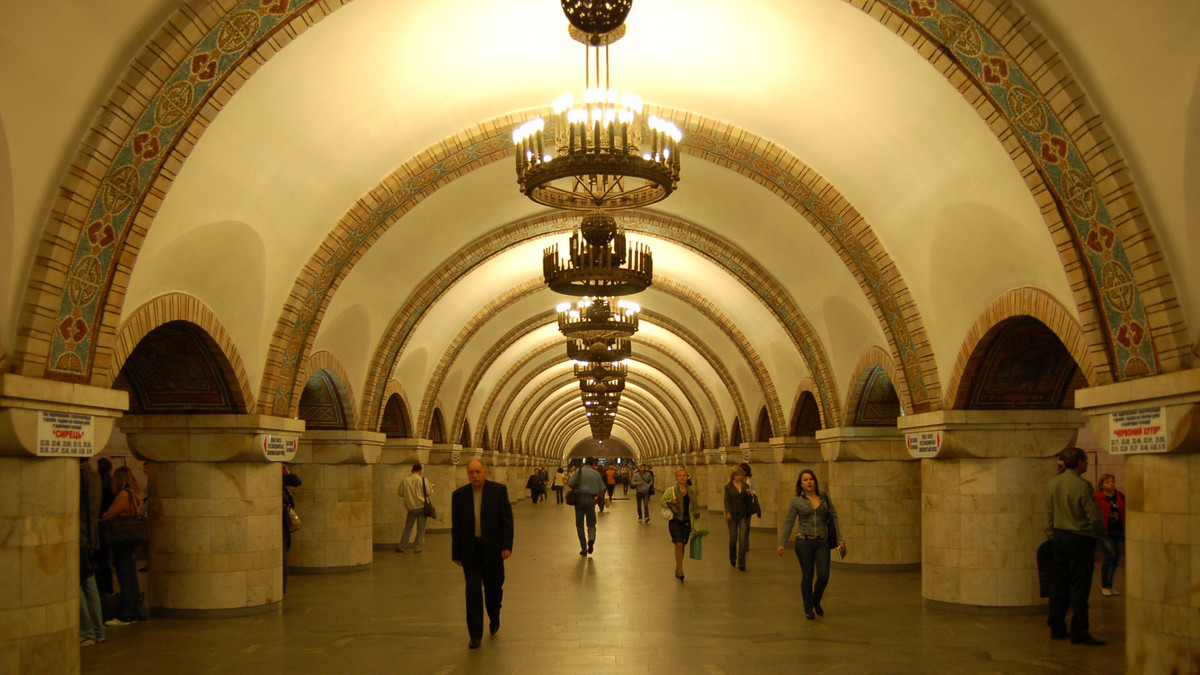 Раніше були експерименти у київському метро, коли озвучення робили діти - фото 1