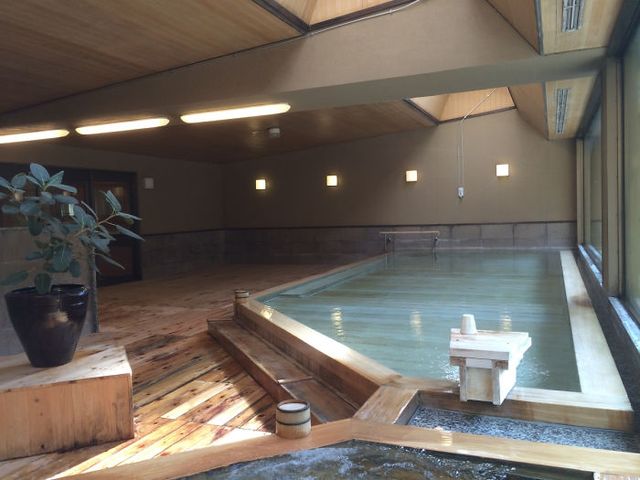 Який всередині найстаріший готель світу: незвичайні фото - фото 258057