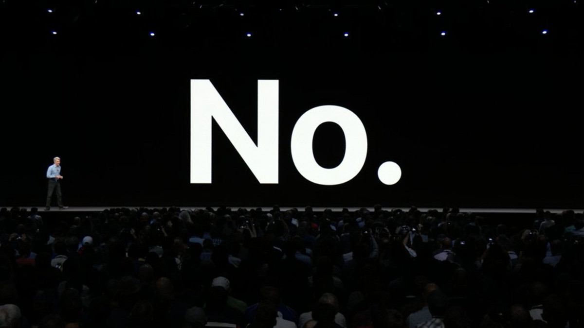 Apple показали на екрані великими літерами слово "Ні" - фото 1