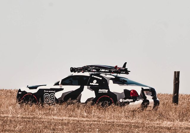 На продаж виставили 812-сильний Rolls-Royce Wraith - фото 254674