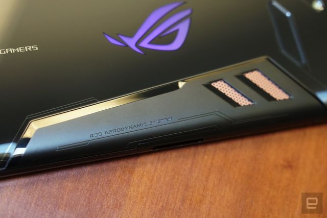 ASUS ROG Phone: потужний смартфон для мобільних ігор - фото 252694