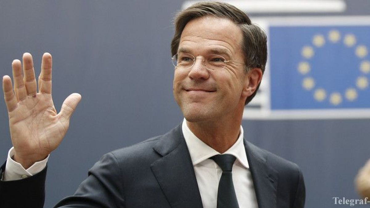 Прем'єр-міністр Нідерландів пролив каву і став зіркою мережі - фото 1