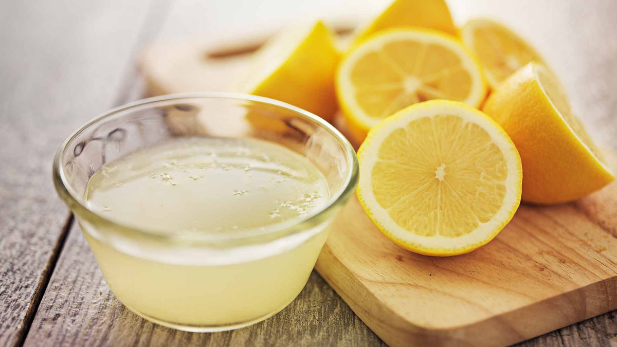Антиоксиданти, що містяться в лимонному соці, розгладжують зморшки - фото 1