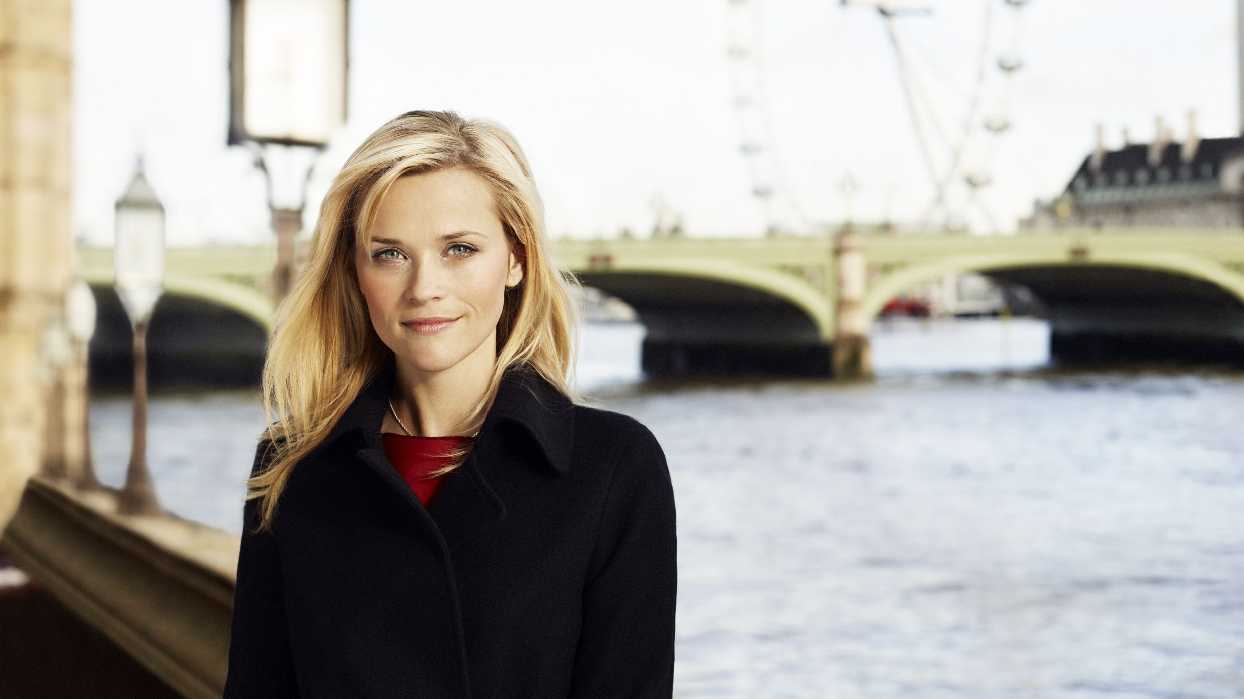 Різ Візерспун подарували дисертацію по "Білявці в законі"