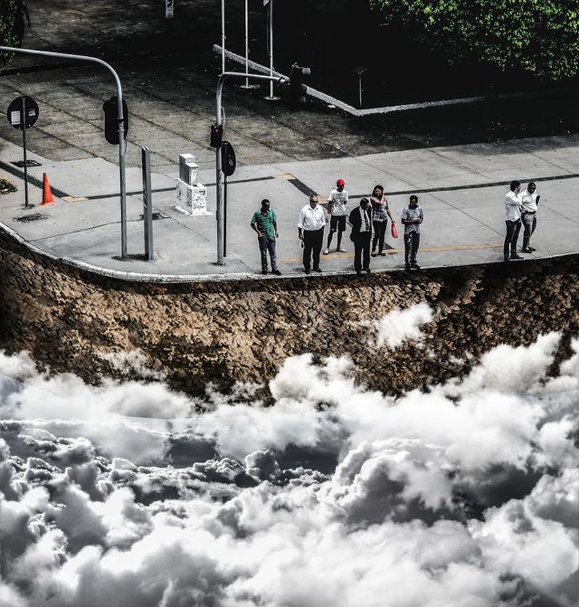 На межі з реальністю: неймовірні фото зі світу фантазій - фото 257995