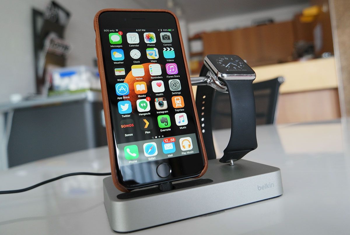 Власники iPhone масово скаржаться на проблеми з автономністю гаджетів