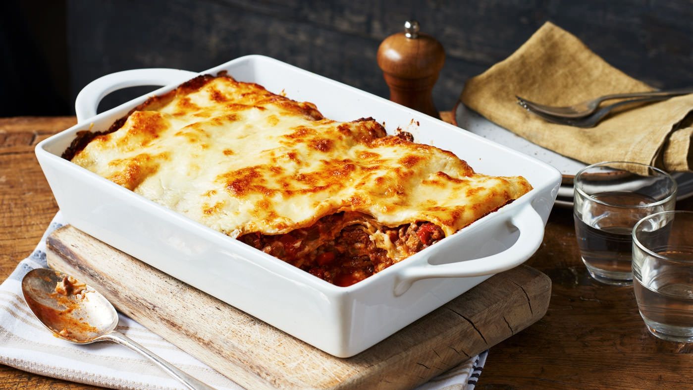 Енциклопедія їжі: як смачно приготувати домашню лазанью
