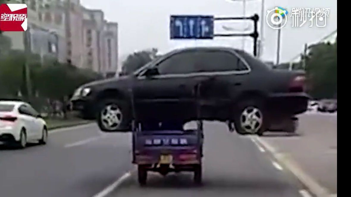 Скрін з відео - фото 1