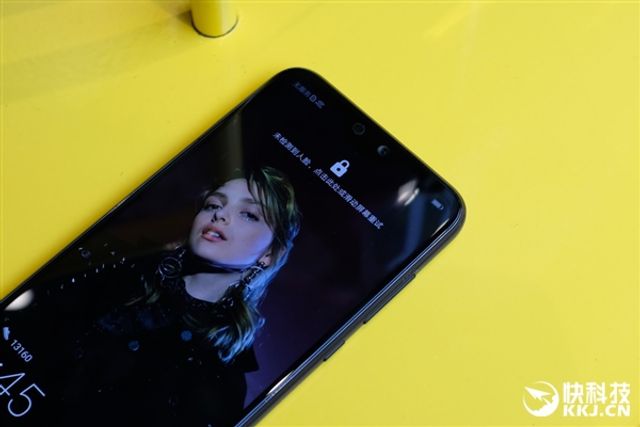 Новенький Honor 9i з'явився на 'живих' фото - фото 254167