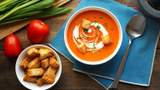 Легкі та корисні холодні супи: рецепти приготування