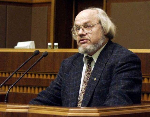 Іван Драч - нардеп - фото 256686