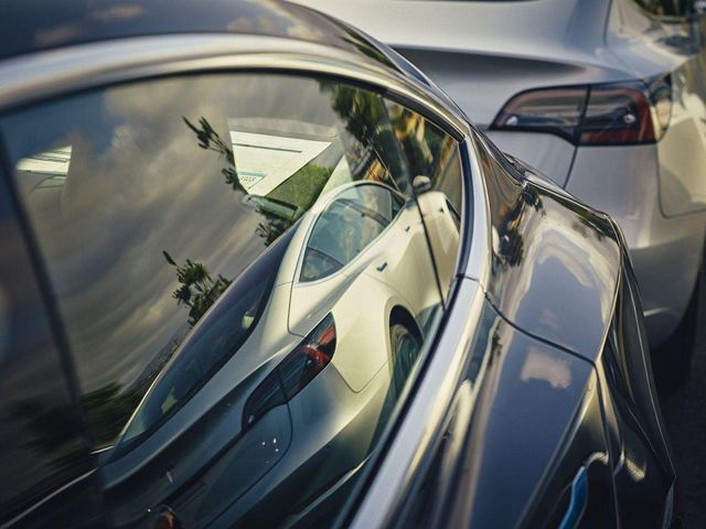 Як влаштована фабрика Tesla Model 3- фото 255615