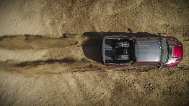 Екстремальний пікап RAM Rebel TRX - фото 253919