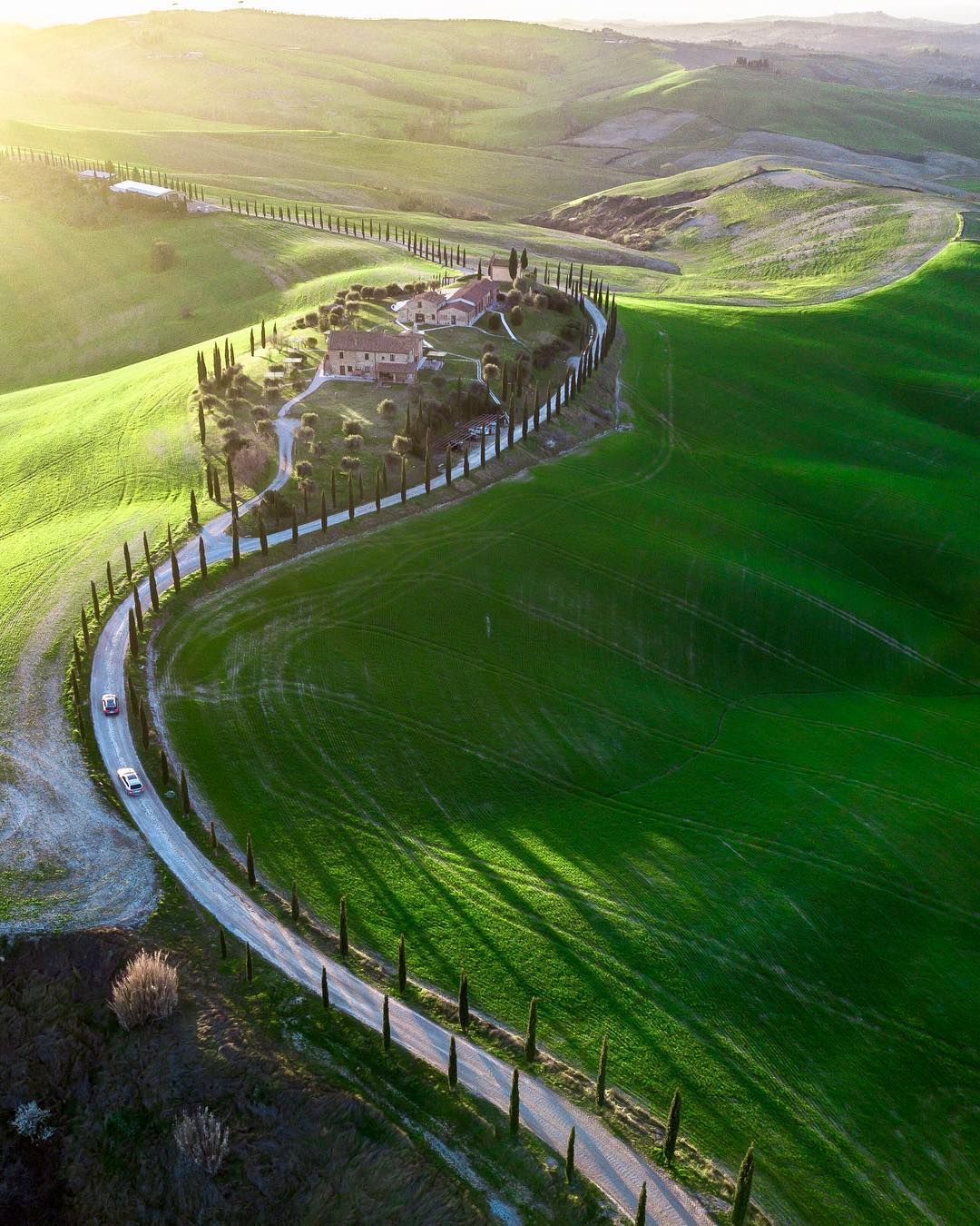 Неймовірний світ в об'єктиві мандрівника: чарівні фото - фото 1