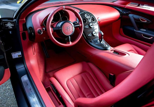 Останній серійний Bugatti Veyron Super Sport пустять з молотка - фото 255777