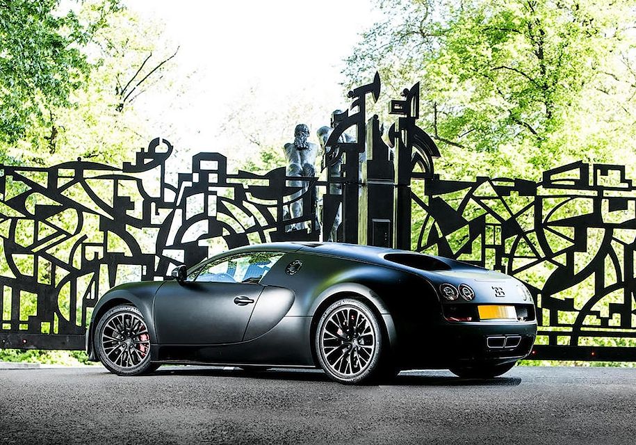Останній серійний Bugatti Veyron Super Sport пустять з молотка