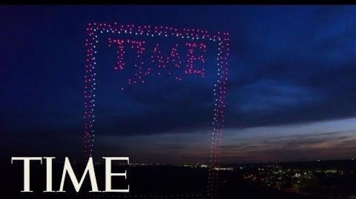 Тисяча дронів створили у повітрі обкладинку журналу Time