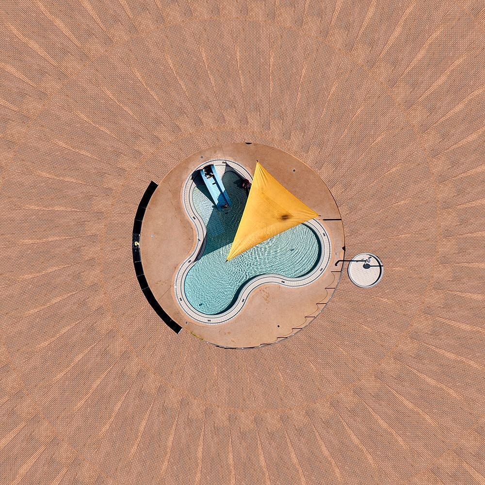 Фотограф знімає басейни так, як ви їх ніколи не бачили