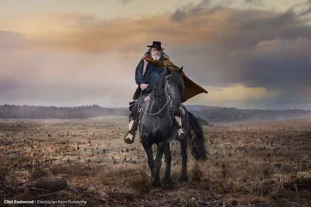 Фотограф показав людей, яких звуть, як відомих зірок - фото 259032