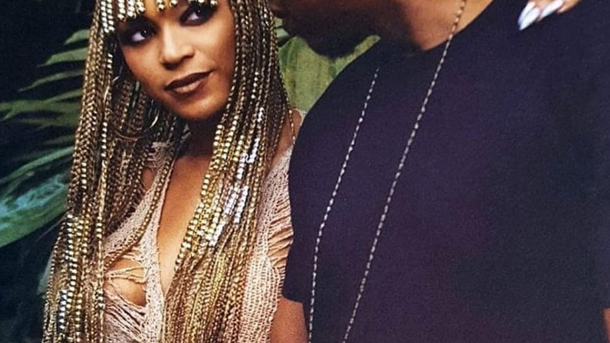 Відверті сімейні фото Beyonce з чоловіком вразили фанів (18+) - фото 1
