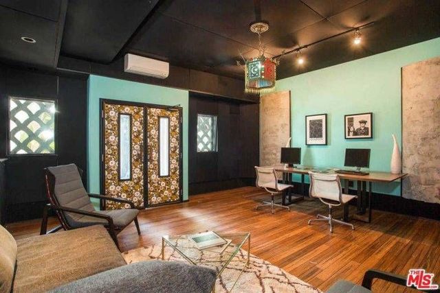 Особняк дочки Курта Кобейна - фото 258852