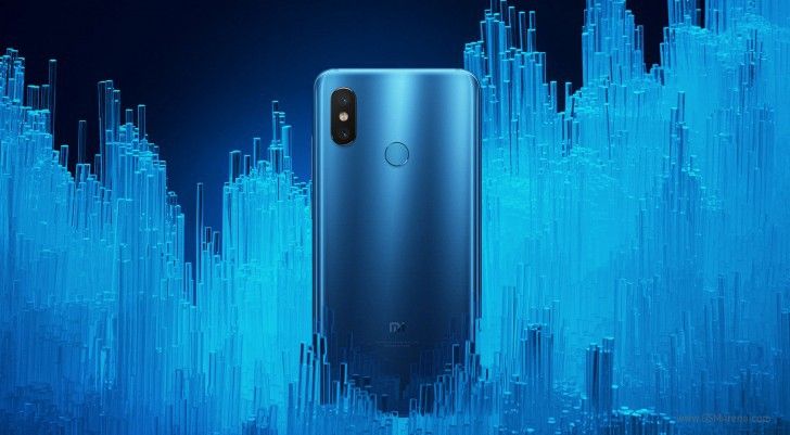 Xiaomi Mi 8 в Китаї розкупили за секунди - фото 1