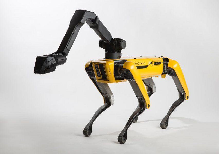 Робособаку Boston Dynamics вигуляли у Німеччині: відеофакт - фото 1
