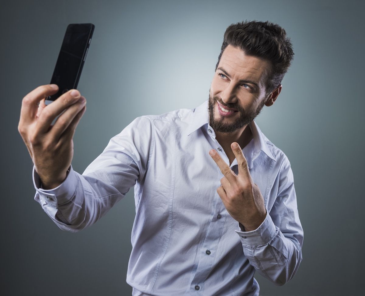 Науковці назвали рису, яка викриває нарциса - фото 1