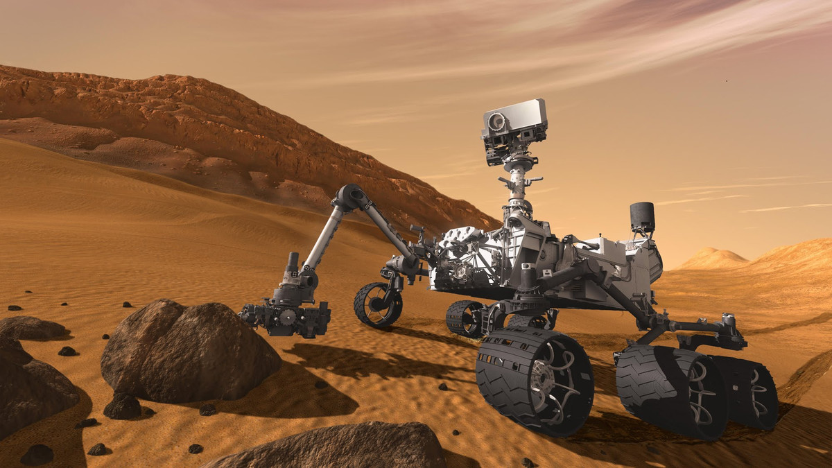 Марсохід Curiosity показав селфі на тлі бурі - фото 1