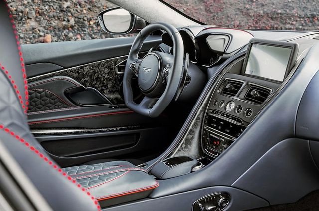 Спорткар DBS Superleggera - фото 258842