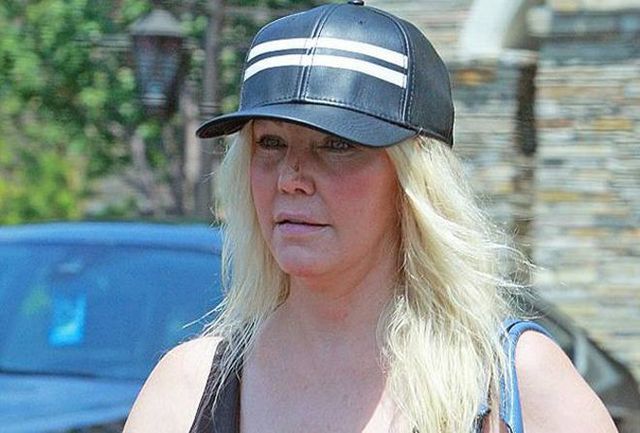 Зірку культового Району Мелроуз госпіталізували після погроз- фото 256708