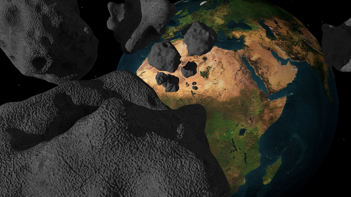 До Землі летить небезпечний астероїд - фото 1