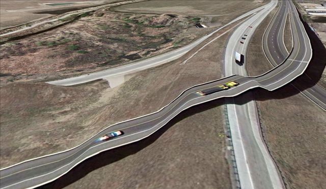 Листівки з Google Earth: світлини, які показують спотворену реальність - фото 259368