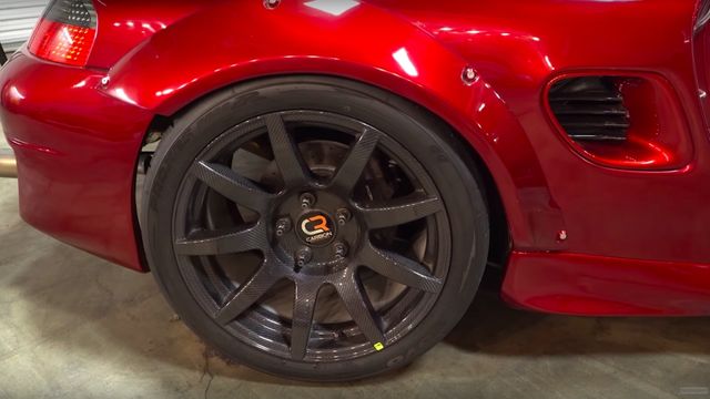 Американці побудували унікальний Porsche Boxster - фото 252724