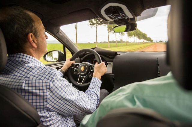 Новий Porsche Macan 2019 зняли без камуфляжу - фото 253047