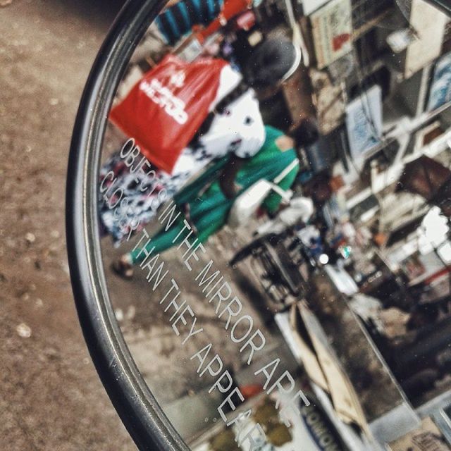 Життя у столиці Індії через камеру смартфона: ефектні фото - фото 254888