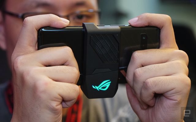 ASUS ROG Phone: потужний смартфон для мобільних ігор - фото 252686