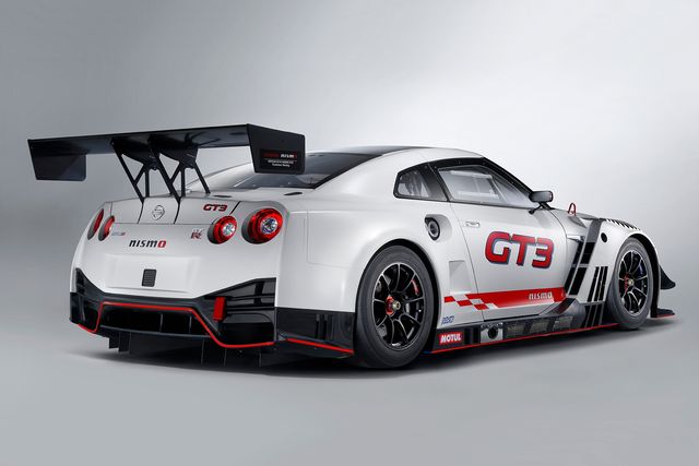 Nissan GT-R Nismo GT3 - фото 252207