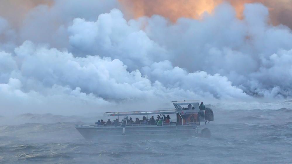 На Гаваях триває виверження вулкану: фоторепортаж