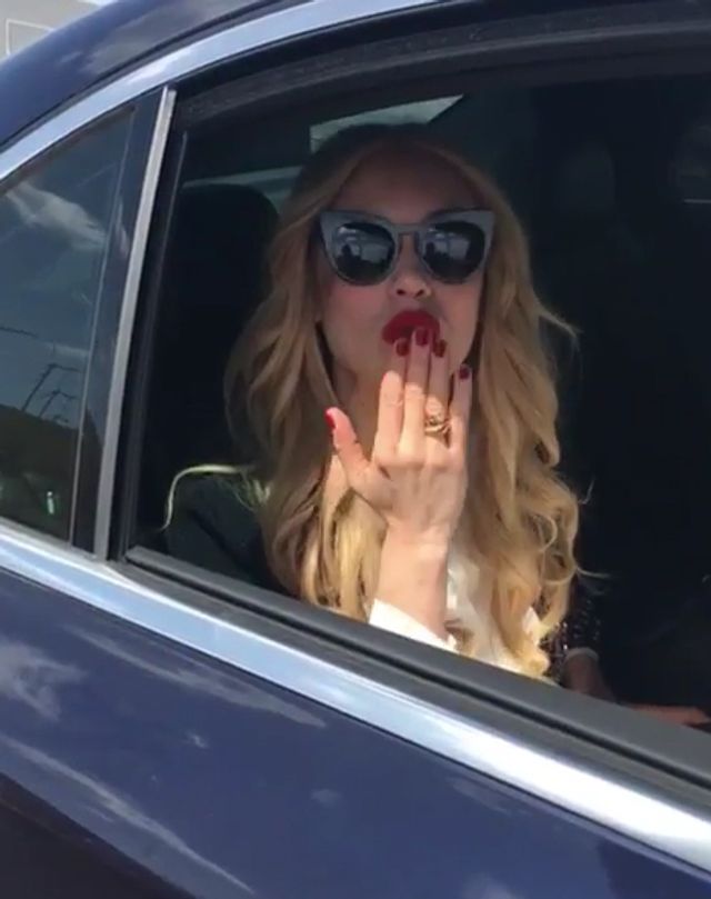 Українська дівчина Бонда кардинально змінила імідж- фото 253793