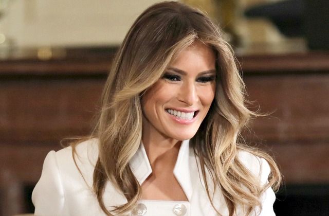 Меланія Трамп вперше показалася на публіці після операції - фото 1