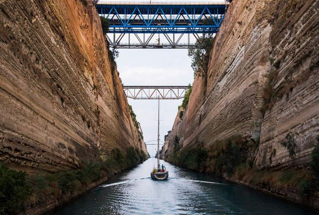 Як виглядає найвужча протока в світі- фото 256047