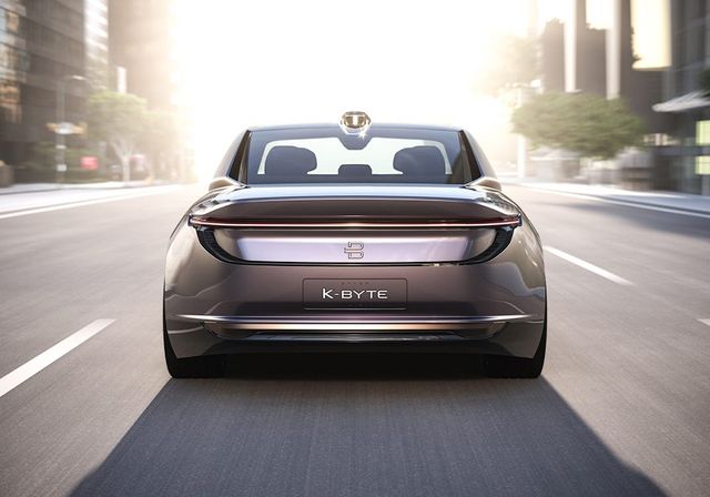 Китайці показали свого 'вбивцю' Tesla - фото 255167