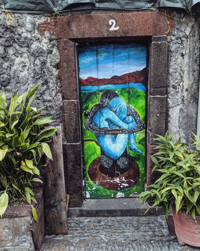 Фотограф показав таємничі двері островів Мадейра - фото 256553