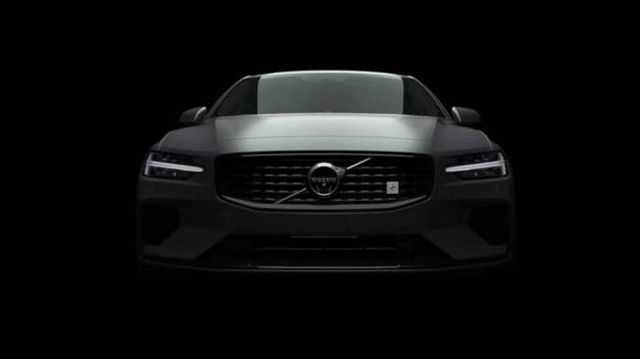 У Volvo опублікували тизер нового потужного седана- фото 255979