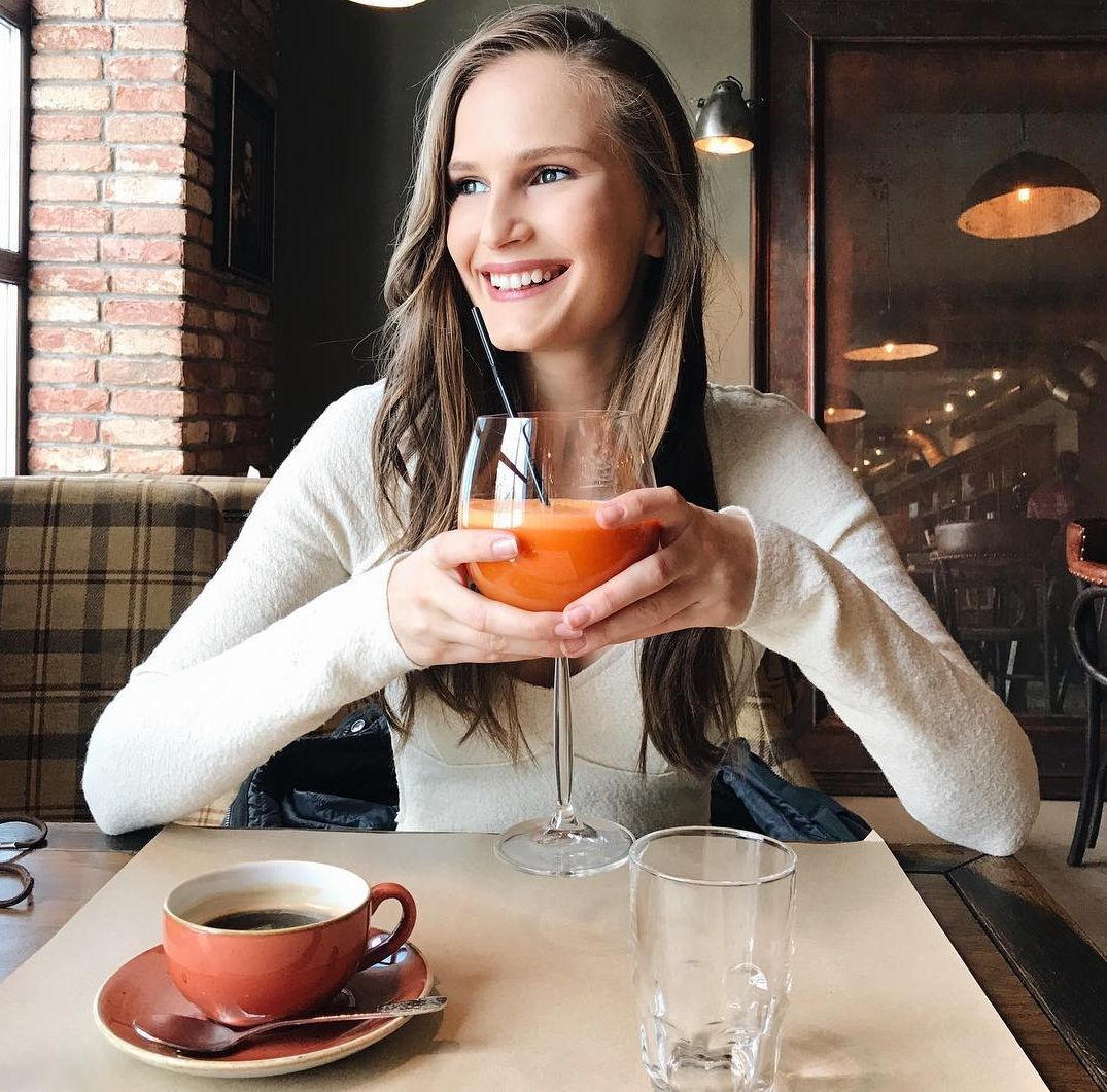 Алла Костромічова розвеселила фанів кумедним записом - фото 1