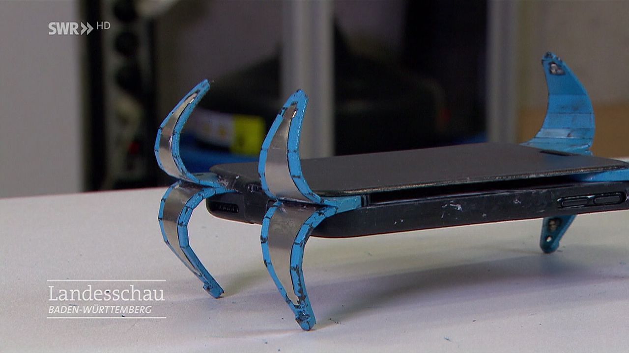 Німецькі студенти вигадали ідеальний чохол для смартфонів