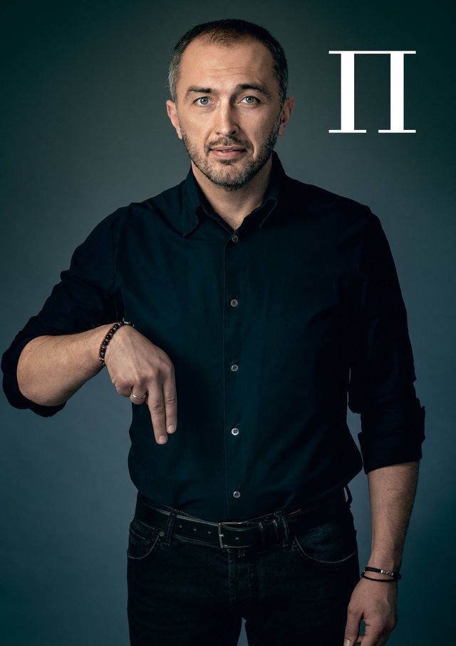 Коли тиша заговорила: українські зірки популяризують мову жестів - фото 259387