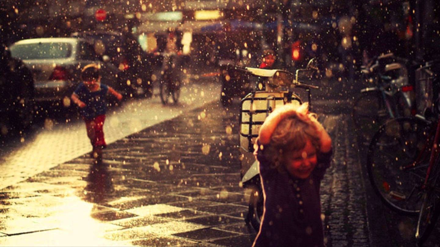 Дощ і грози: яку погоду очікувати на вихідних