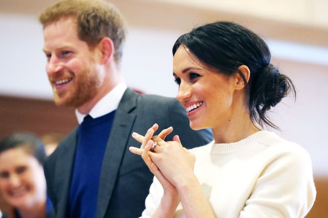 Королева доручила Меган Маркл відповідальну місію - фото 258021